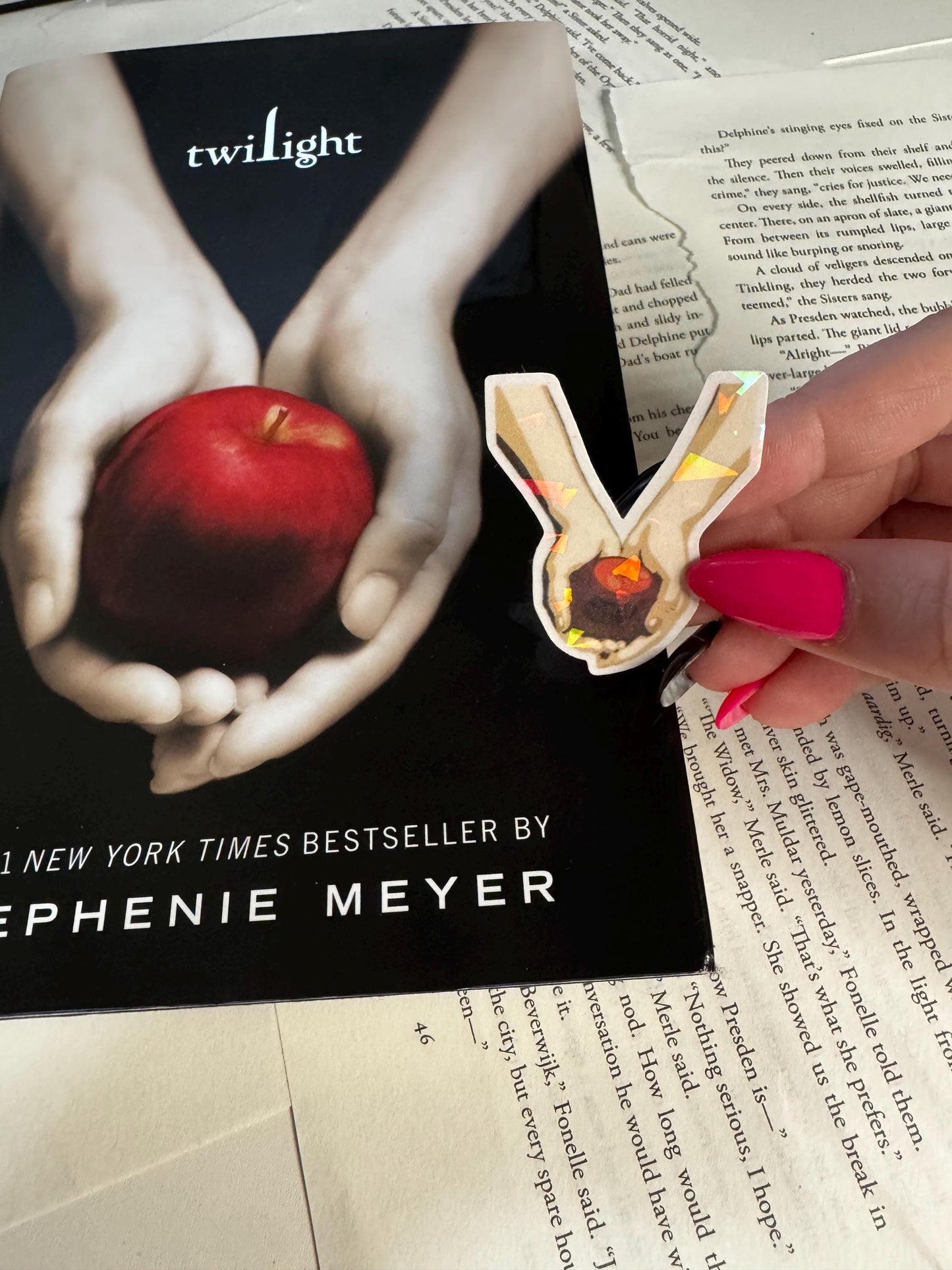 Twilight Apple Sticker | Hands Holding Apple Book Cover Inspired Vinyl Sticker | Twilight Saga Fan Art